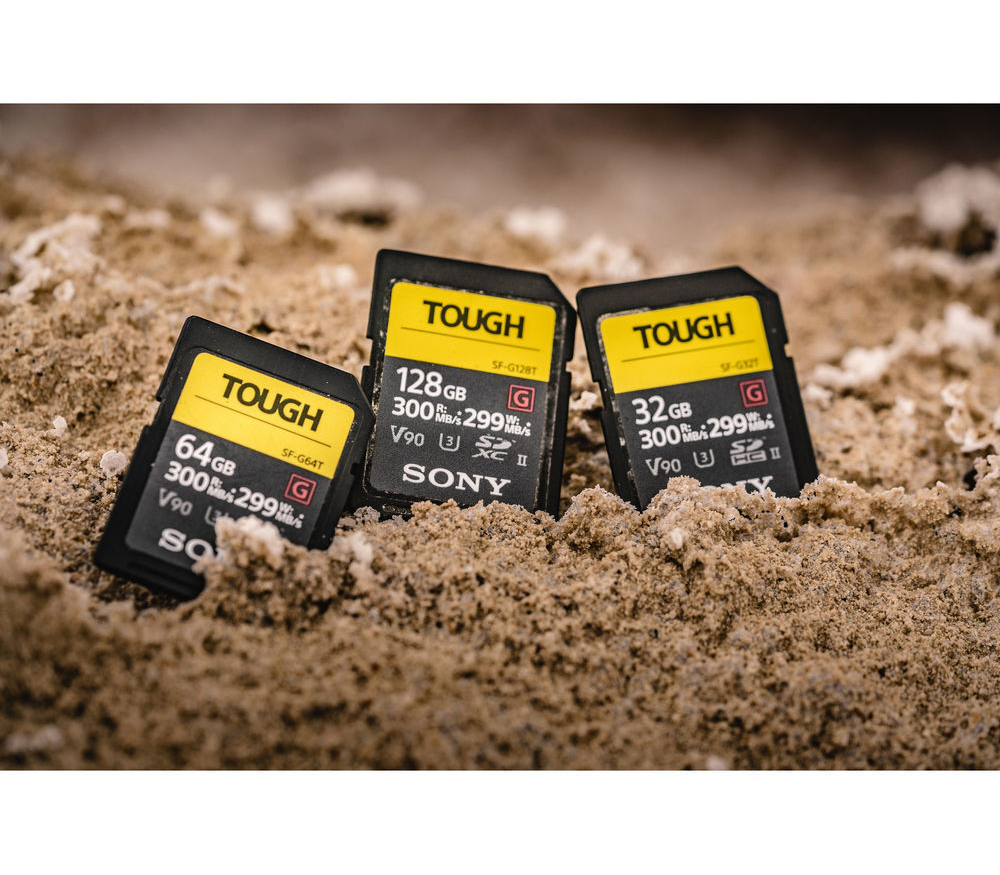 Карта памяти Sony SDXC 256GB Tough UHS-II 299/300Mb/s U3 V90 (SF-G256T)