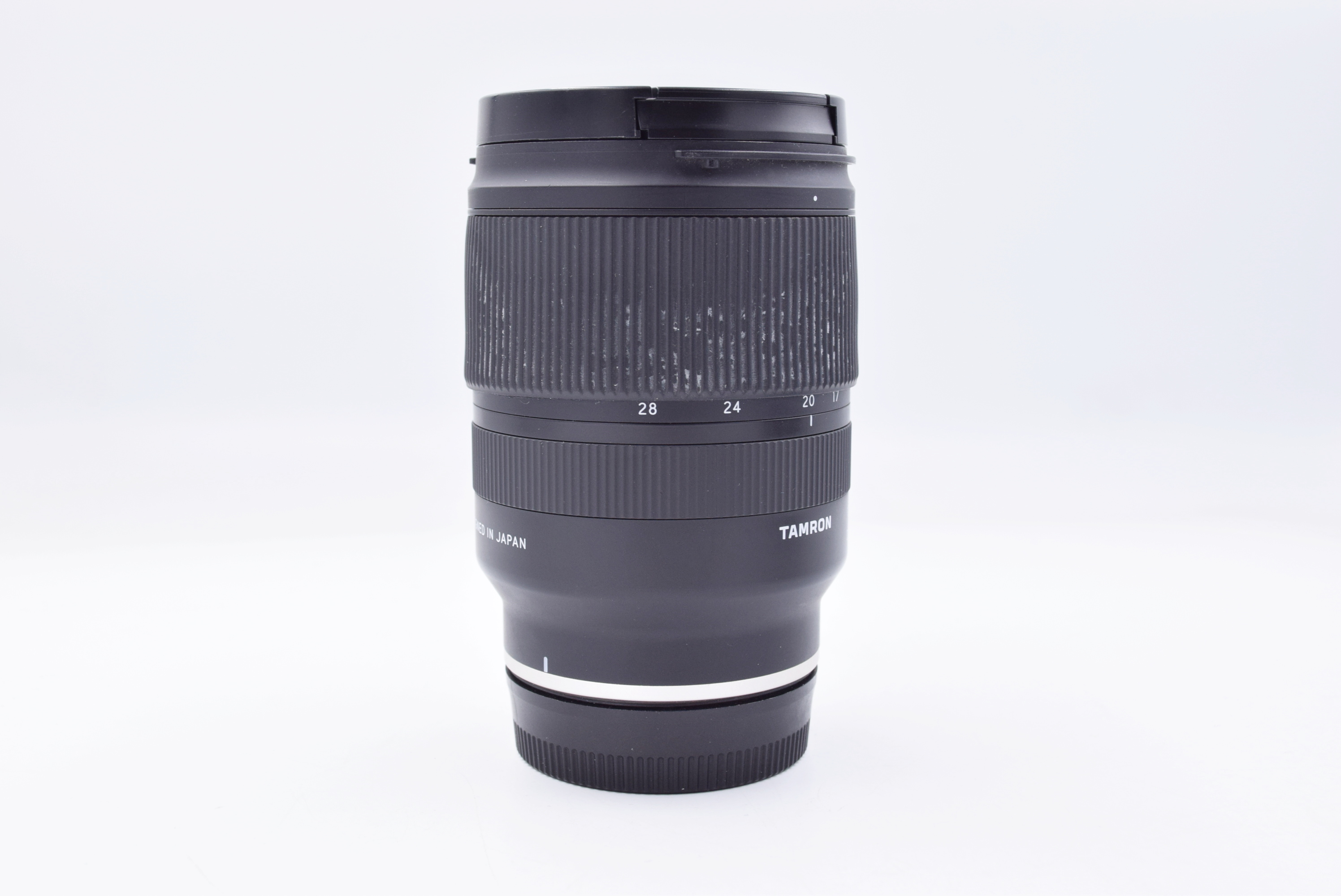 Объектив Tamron 17-28mm f/2.8 Di III RXD E-Mount (состояние 4) (б/у)