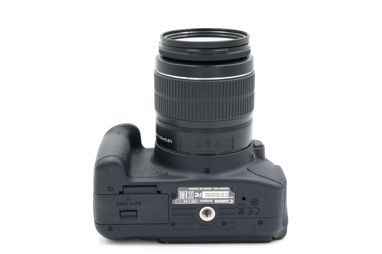 Зеркальный фотоаппарат Canon EOS 700D Kit EF-S 18-55mm f/3.5-5.6 III (состояние 5-) (б/у)