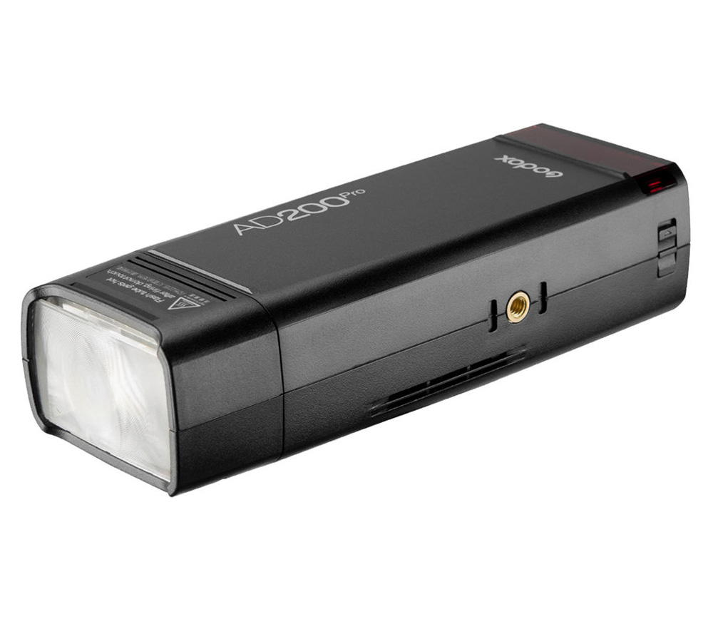 Вспышка Godox Witstro AD200Pro (со шторками BD-07)