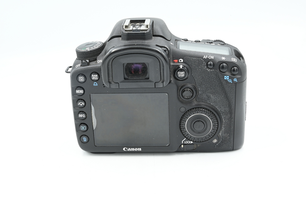 Зеркальный фотоаппарат Canon EOS 7D Body (состояние 5-) (б/у)