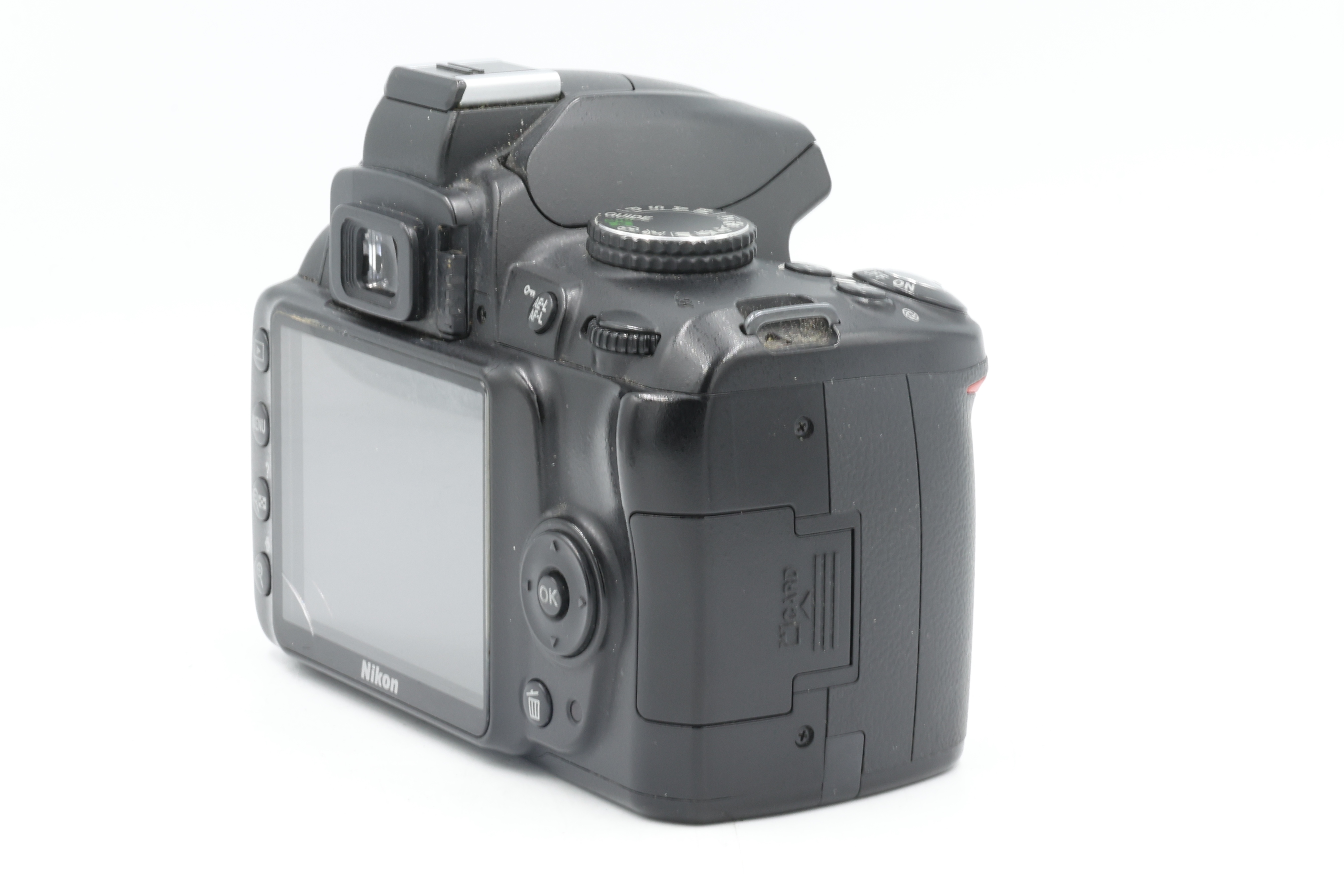 Зеркальный фотоаппарат Nikon D3000 Body (состояние 5-) (б/у)