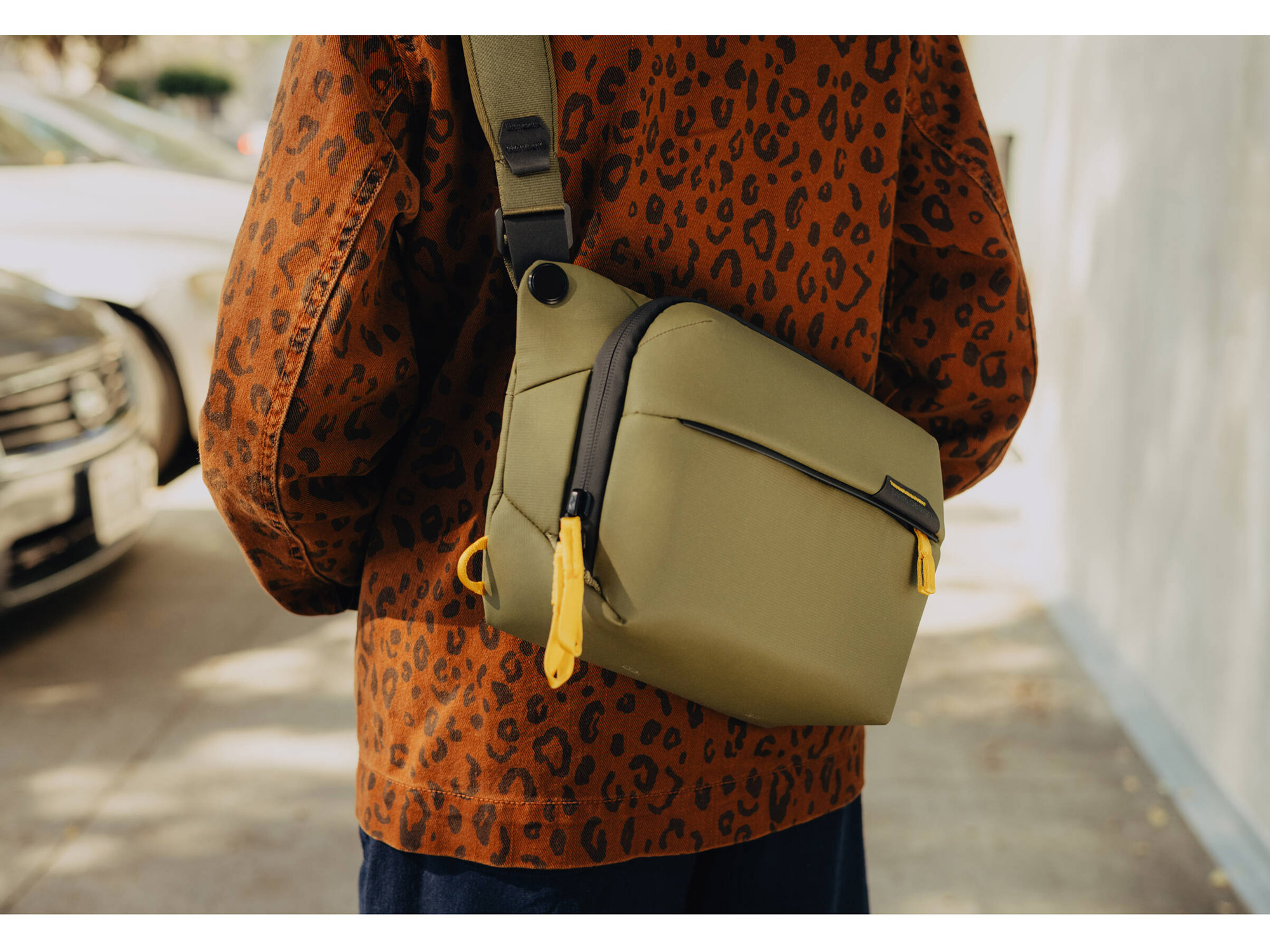 Сумка Peak Design The Everyday Sling 3L, цвет Kelp, оливковый