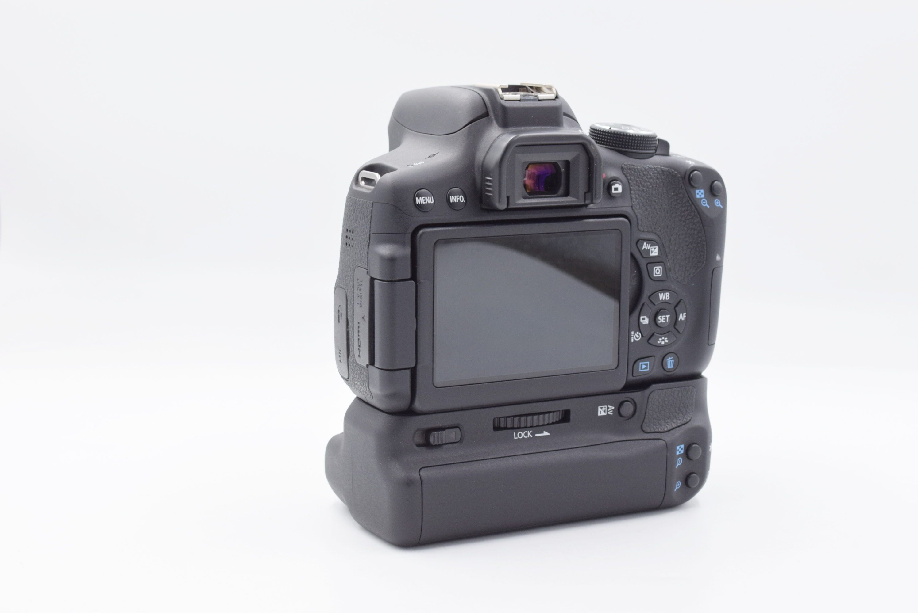 Зеркальный фотоаппарат Canon EOS 750D body (состояние 5-) (б/у)