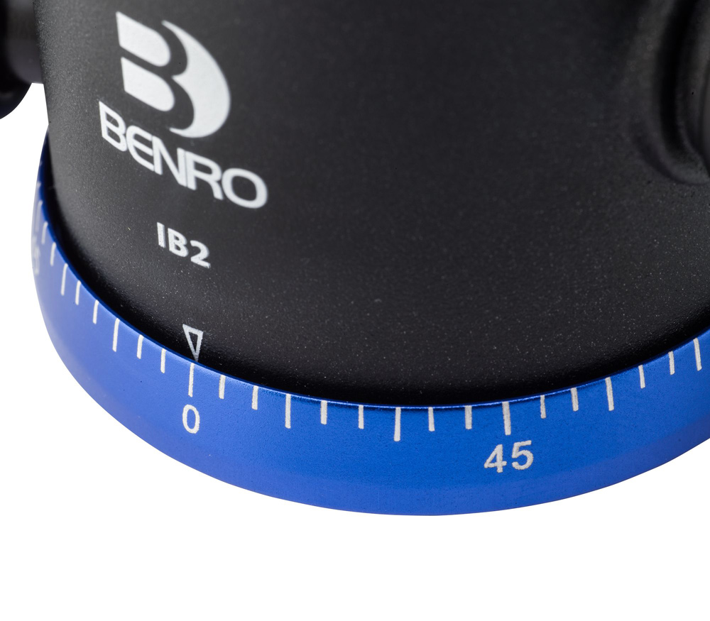 Штатив Benro Adventure TAD28AIB2 c шаровой головой