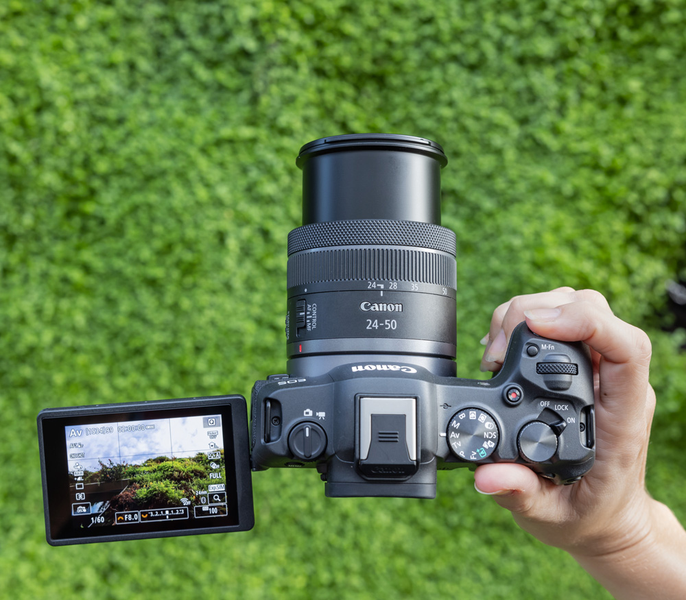 Беззеркальный фотоаппарат Canon EOS R8 Body (уцененный)