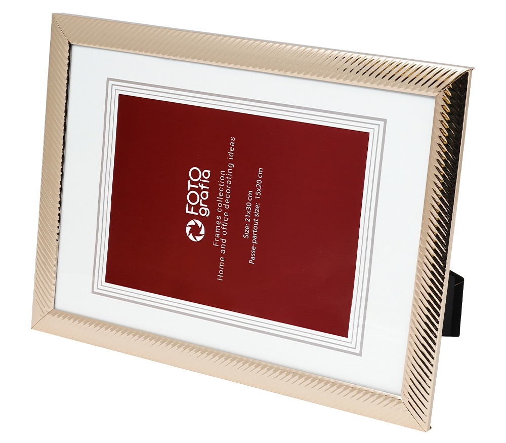 Фоторамка Fotografia А4 21x30 см, золотистая, FFM-5546