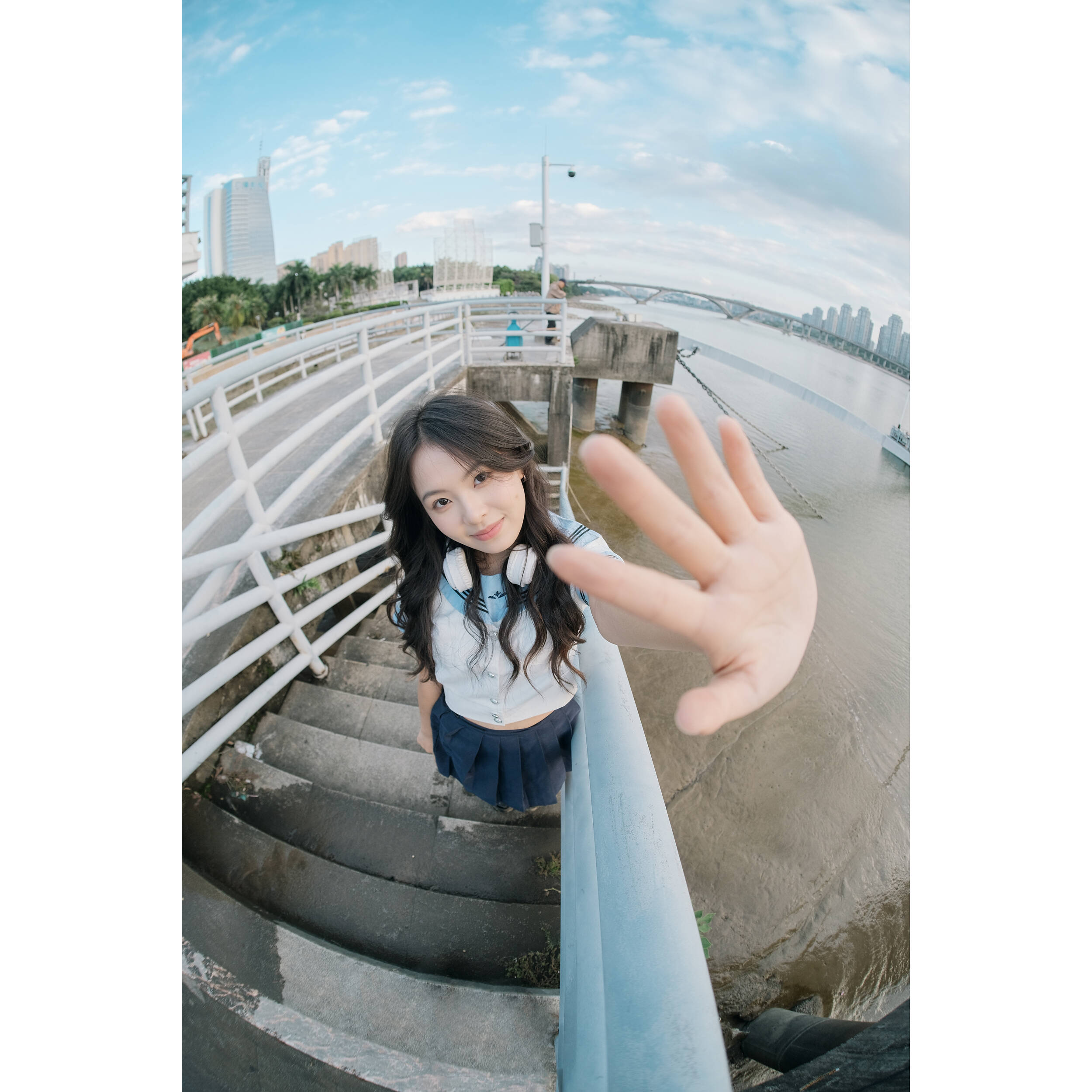 Объектив 7Artisans 6mm f/2 Fisheye для Canon RF (APS-C)