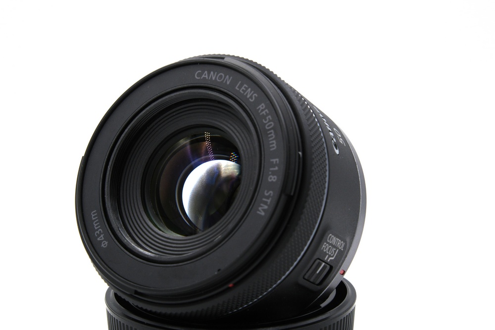 Объектив Canon RF 50mm f/1.8 STM (cocтояние 5) (б/у)