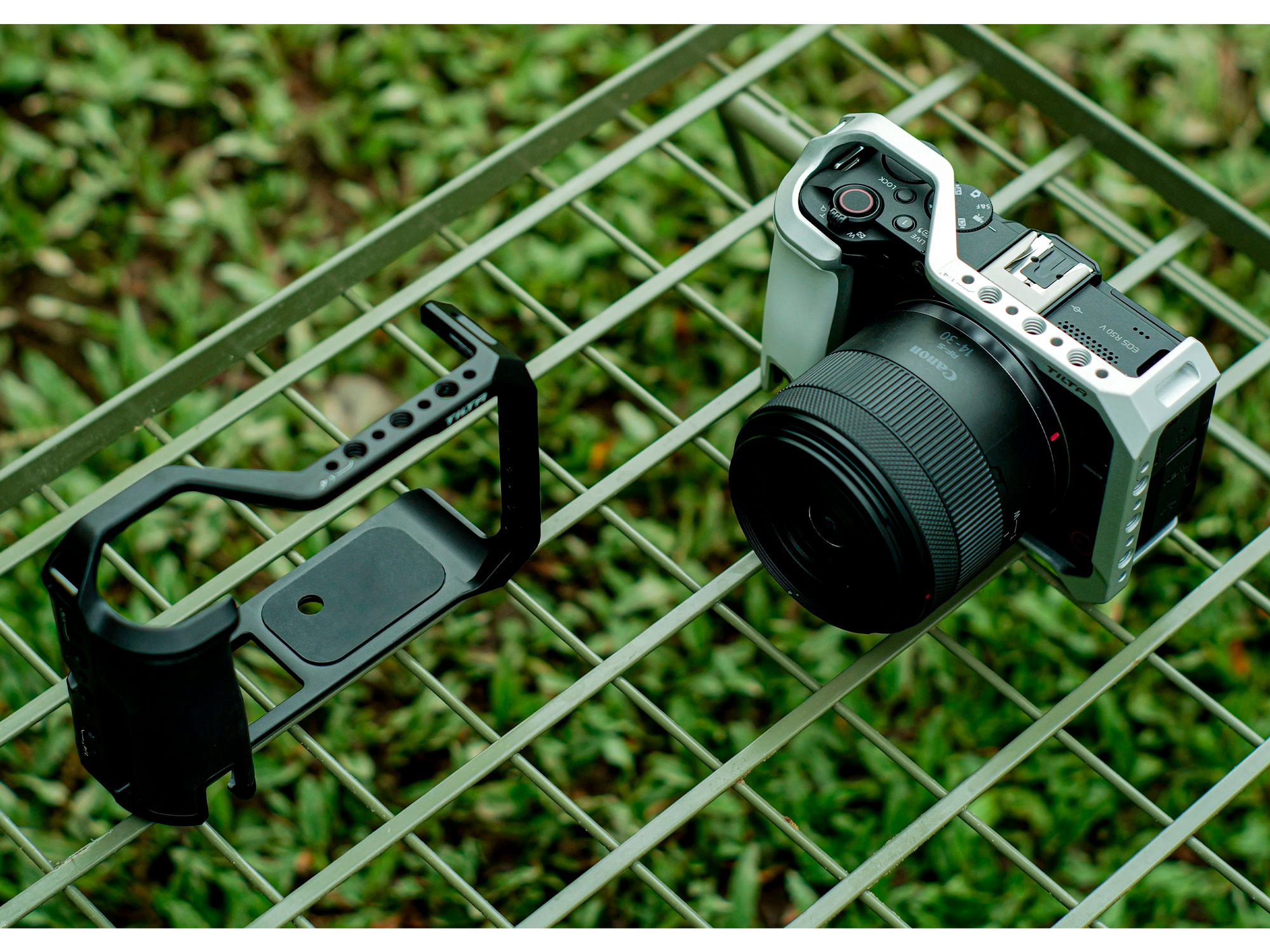 Клетка Tilta Full Camera Cage для Canon EOS R50 V, черная