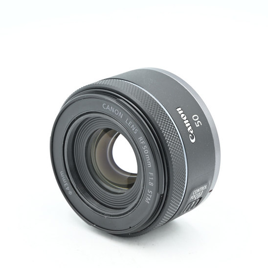 Объектив Canon RF 50mm f/1.8 STM (состояние 4) (б/у)