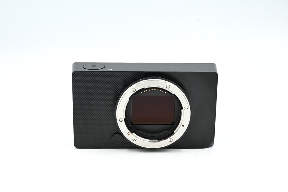 Беззеркальный фотоаппарат Sigma BF Body, черный (состояние 5-) (б/у)