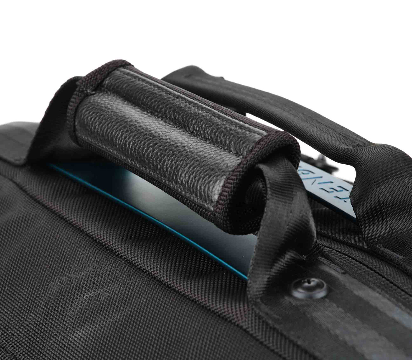 Сумка Tenba Cineluxe v2 Shoulder Bag 16