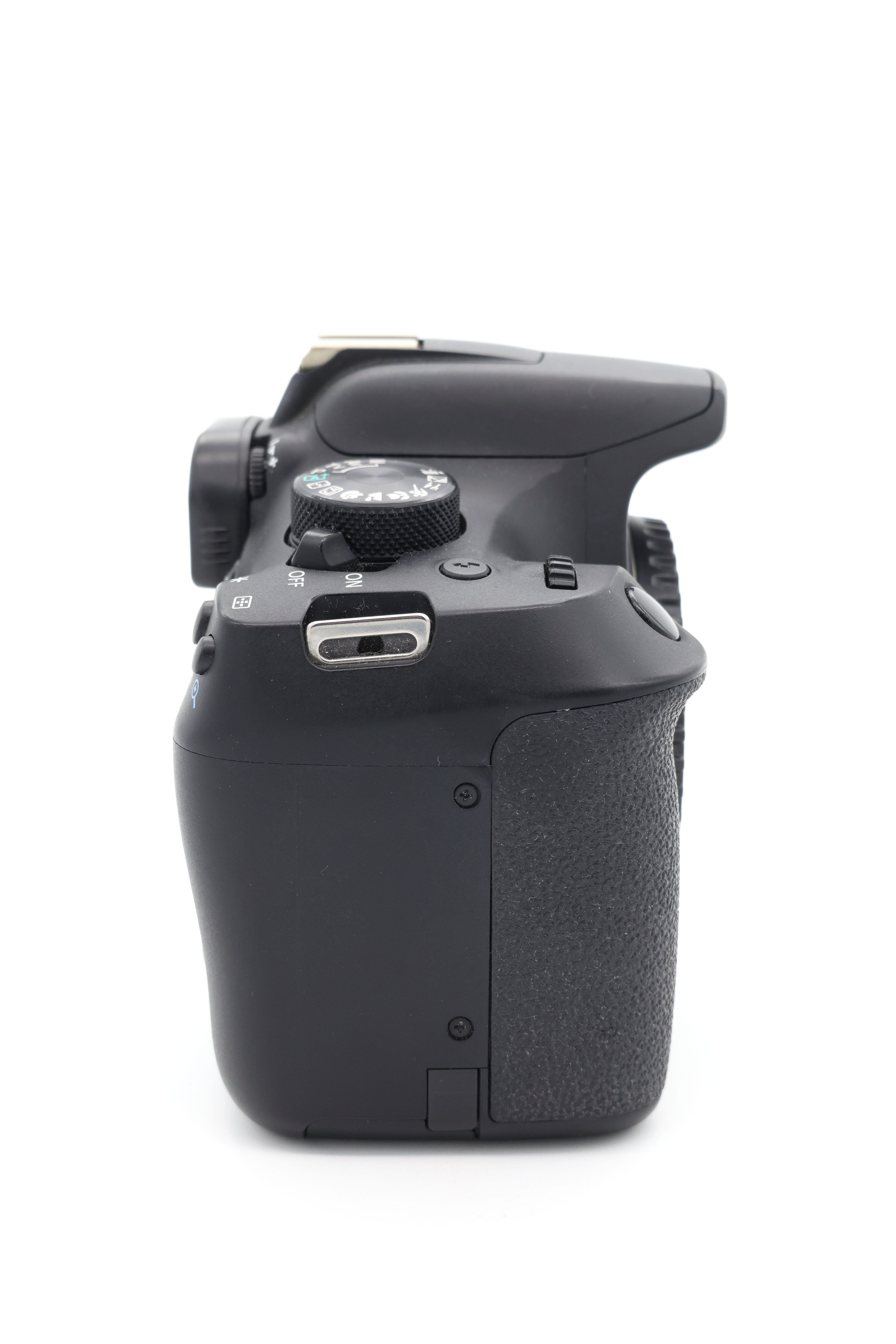Зеркальный фотоаппарат Canon EOS 1300D Body (состояние 4) (б/у)