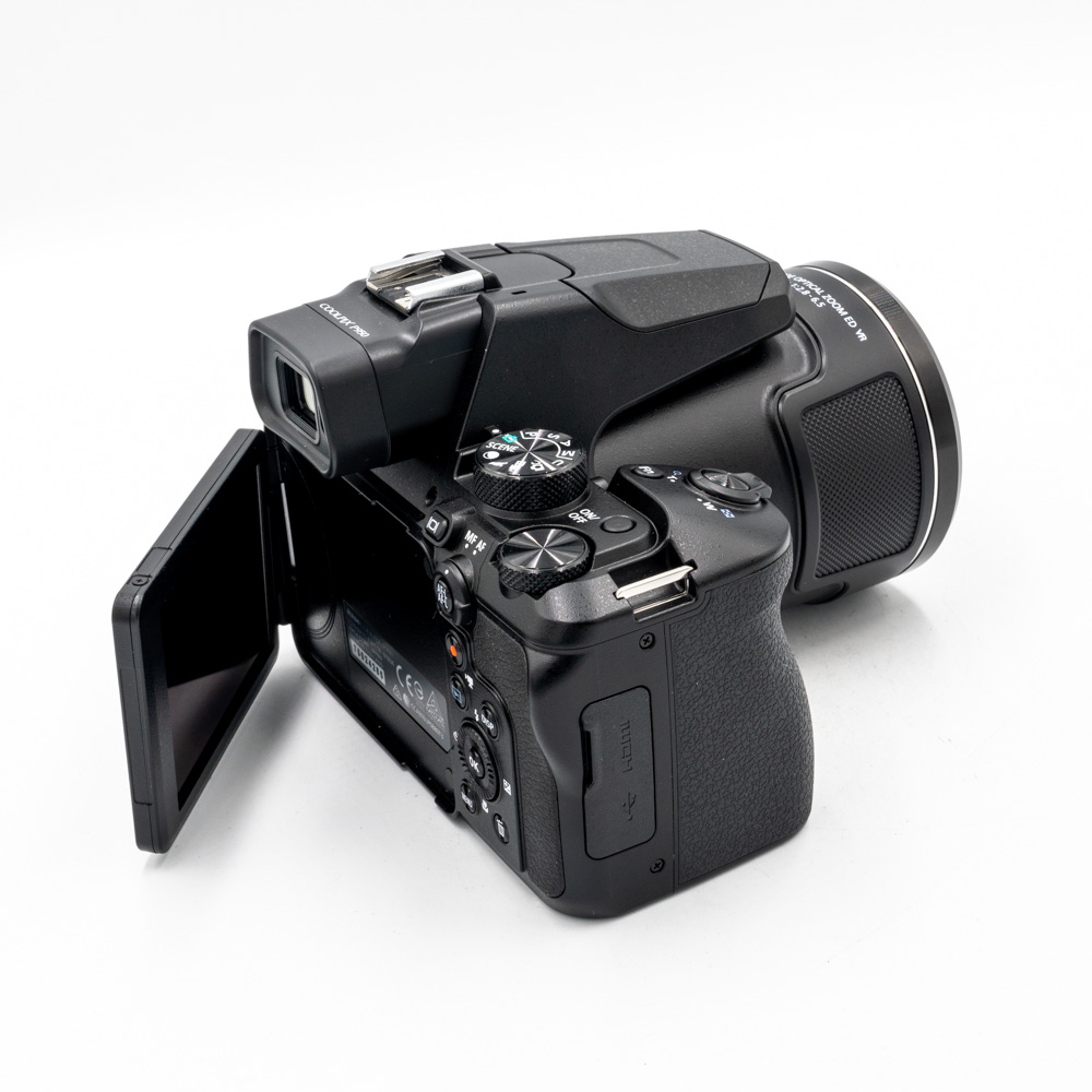 Компактный фотоаппарат Nikon Coolpix P950 (состояние Like New) (б/у)