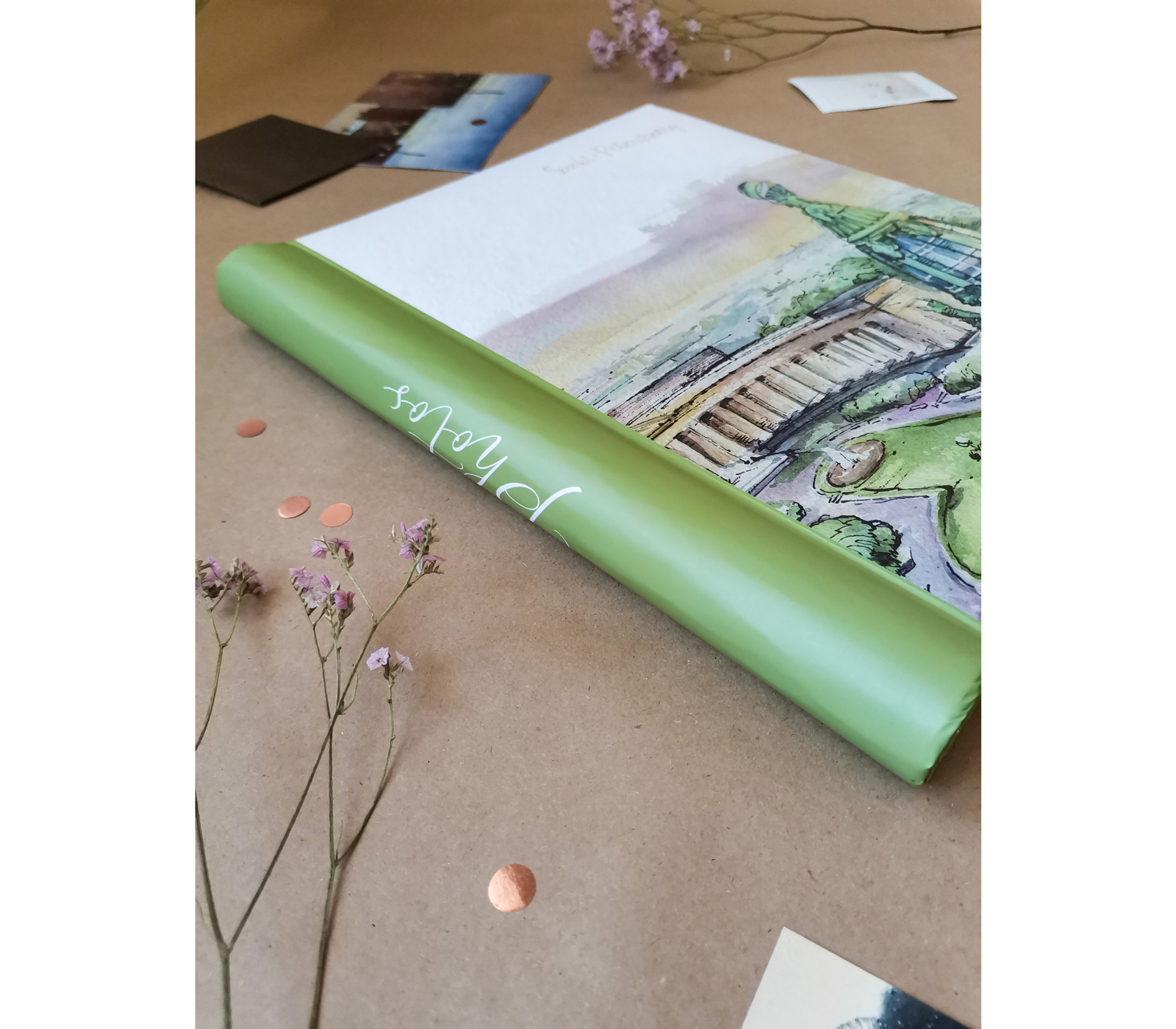 Фотоальбом Полином 20 листов 23х28 см, магнитный, «Дом Зингера»