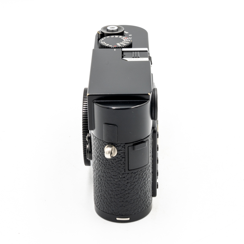 Дальномерный фотоаппарат Leica M9 Black Paint Body (CCD ID 16, состояние 4) (б/у)