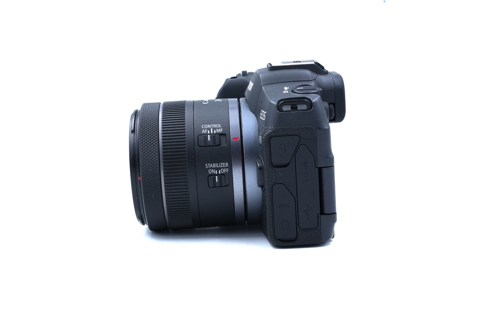 Беззеркальный фотоаппарат Canon EOS R8 Kit 24-50mm f/4.5-6.3 IS STM (состояние 5) (б/у)