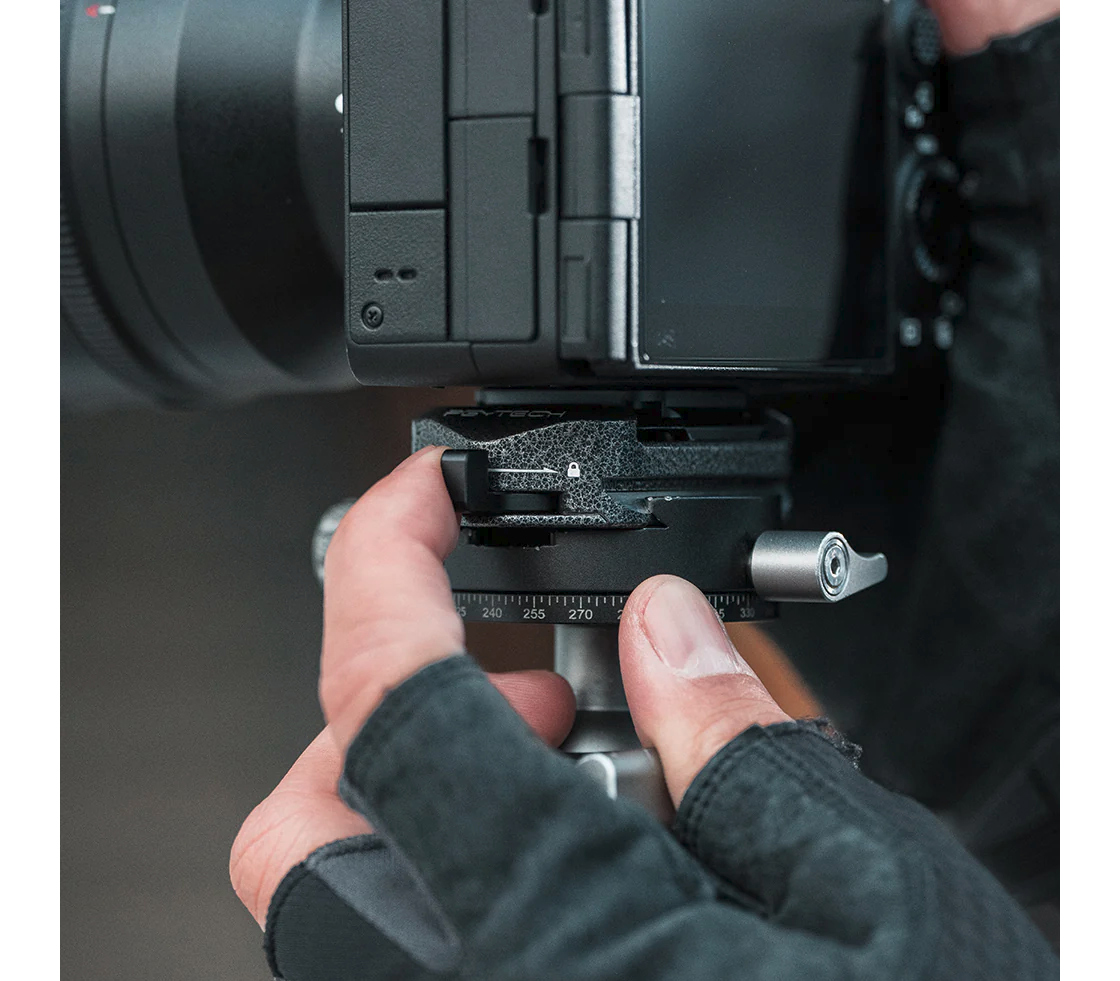 Крепление PGYTECH Arca-Type Quick Release Clamp V2, без площадки