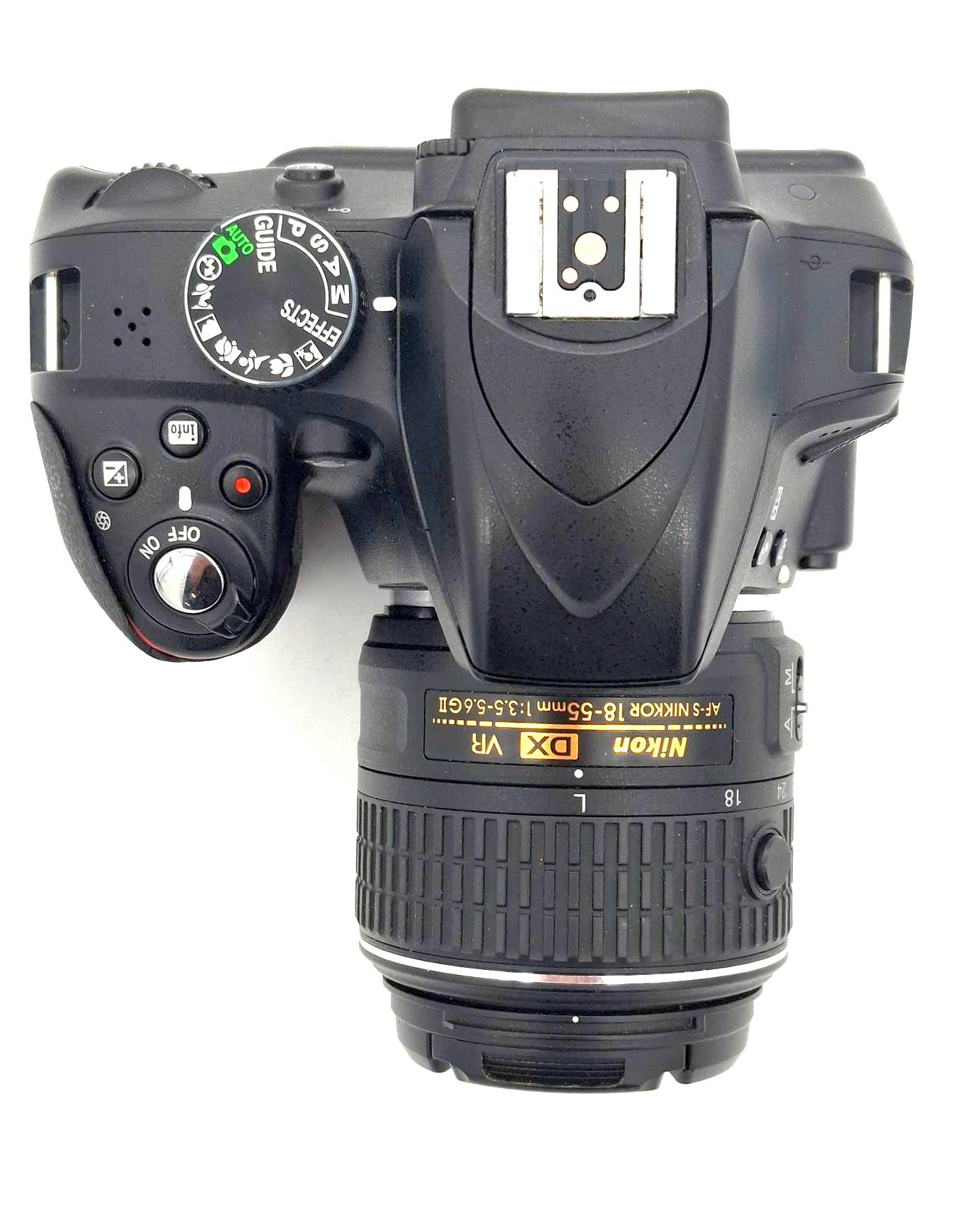Зеркальный фотоаппарат Nikon D3300 Kit AF-S 18-55mm VR II (состояние 4) (б/у)