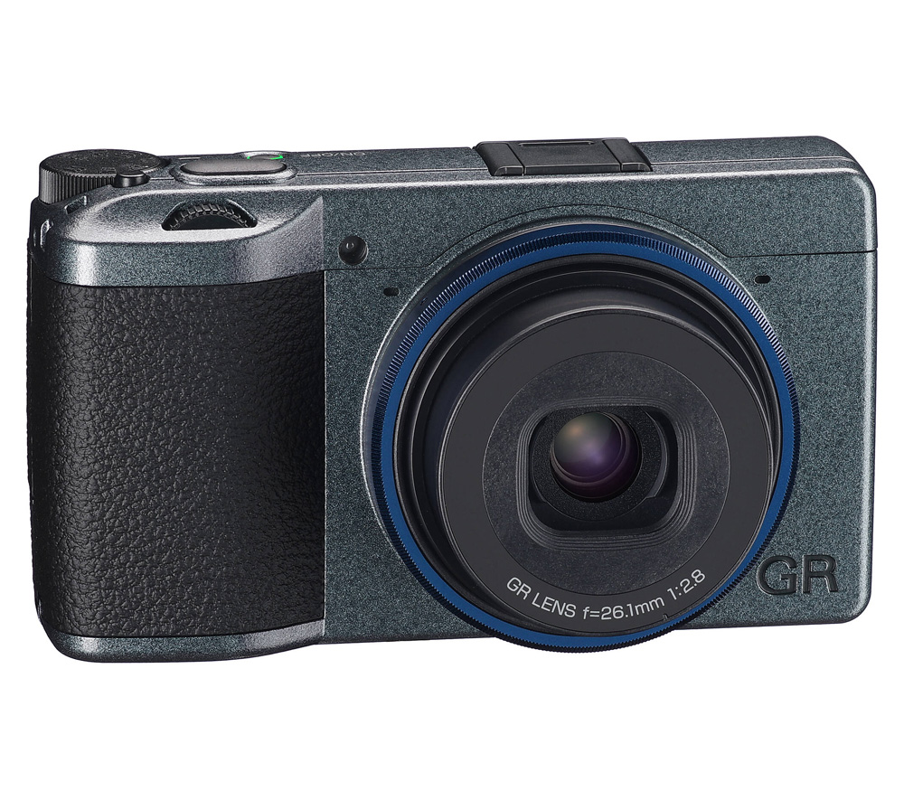 Компактный фотоаппарат Ricoh GR IIIx Urban Edition в комплекте с чехлом GC11 (EU)