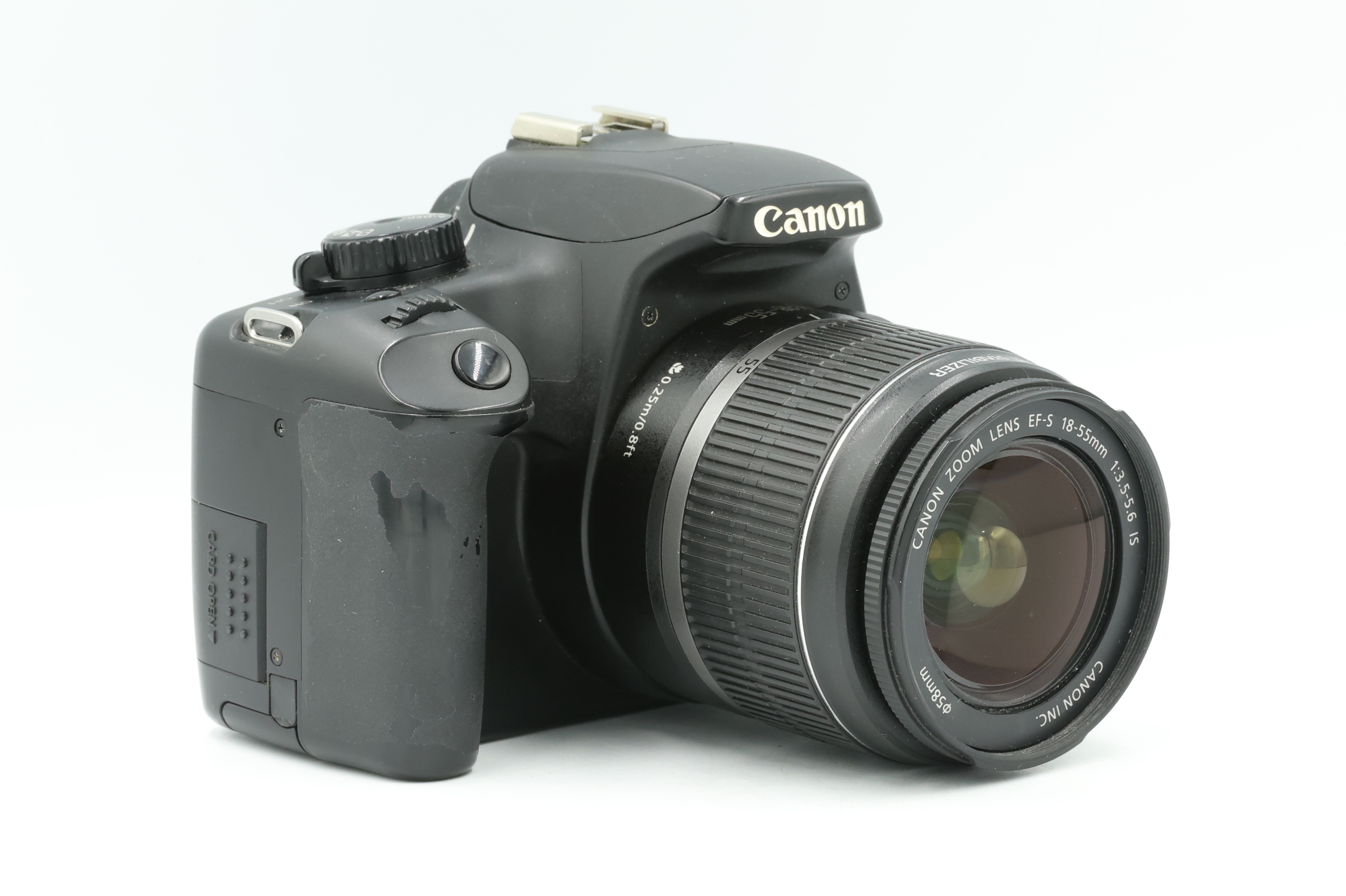 Зеркальный фотоаппарат Canon EOS 1000D Kit EF-S 18-55mm f/3.5-5.6 IS (состояние 4) (б/у)