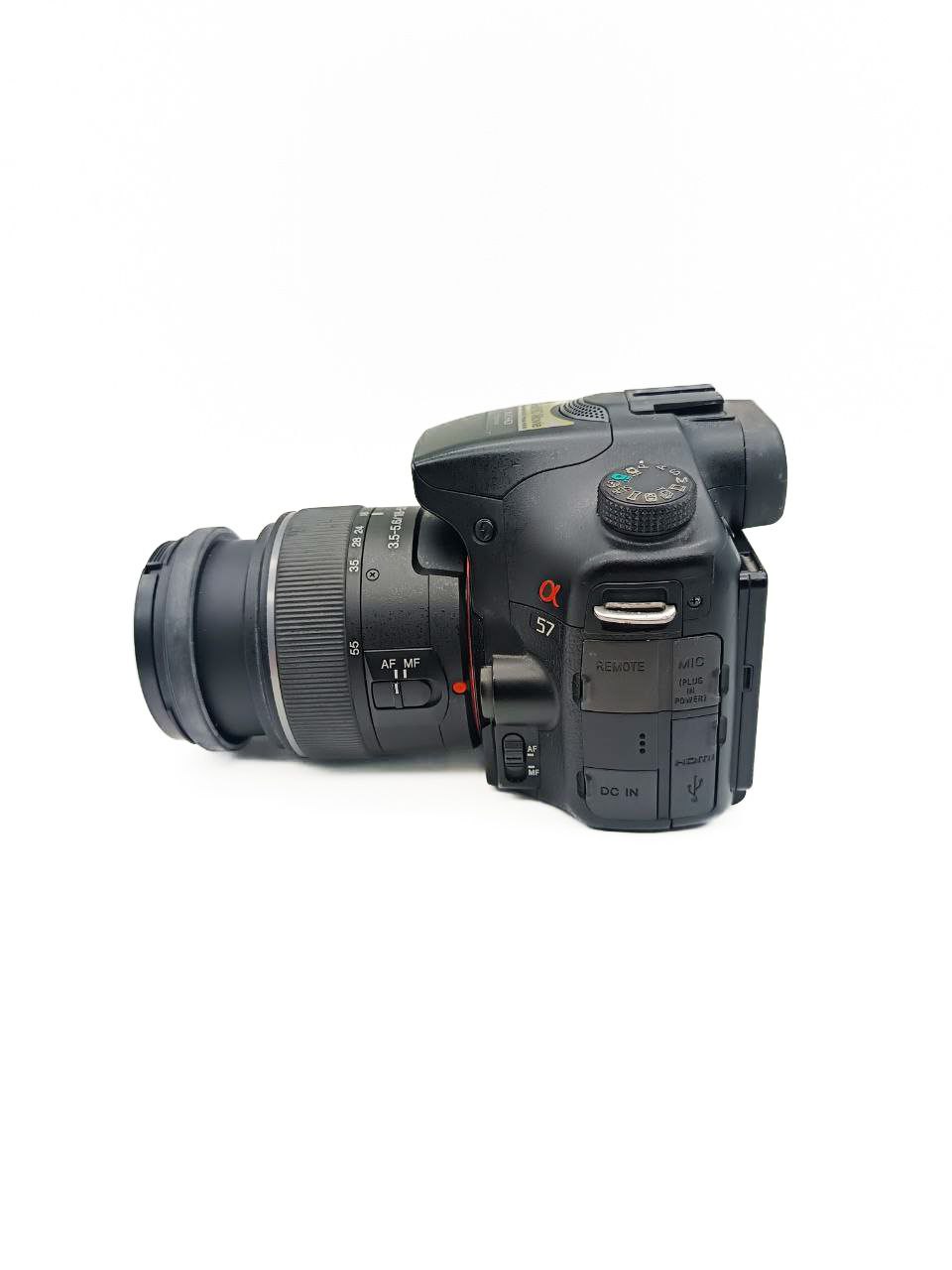 Зеркальный фотоаппарат Sony SLT-A57 kit 18-55mm f/3.5-5.6 (состояние 5-) (б/у)