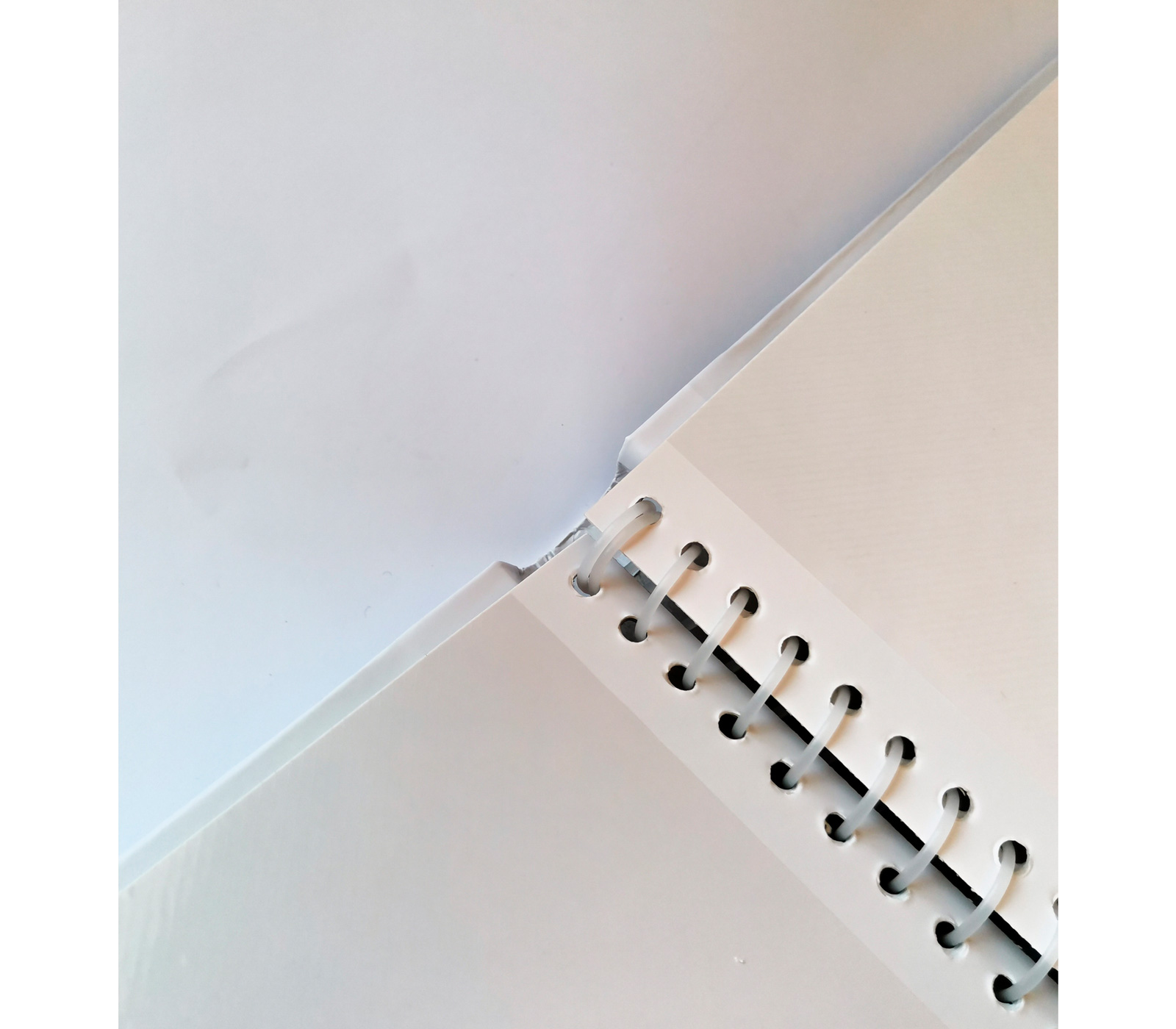 Фотоальбом Полином 20 листов 23х28 см, магнитный, «SPb city art: teal»