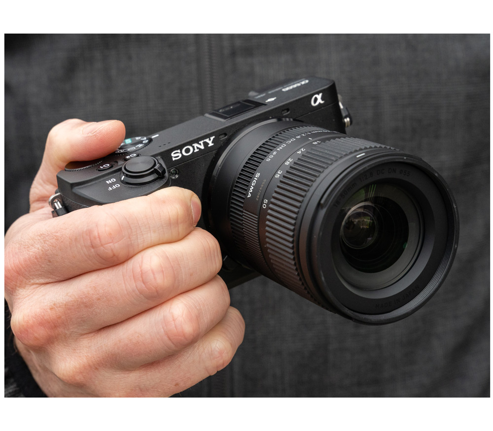 Объектив Sigma 18-50mm f/2.8 DC DN Contemporary Sony E
