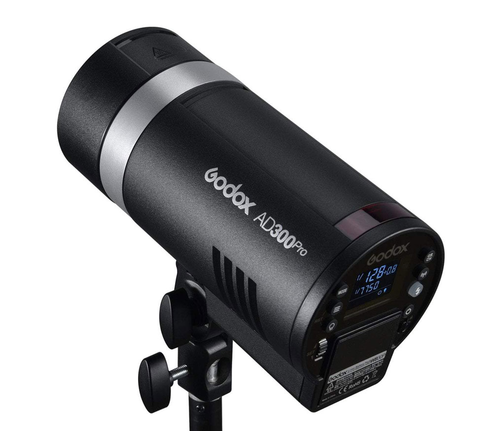 Вспышка Godox Witstro AD300Pro, 300 Дж (TTL, HSS, аккумулятор)