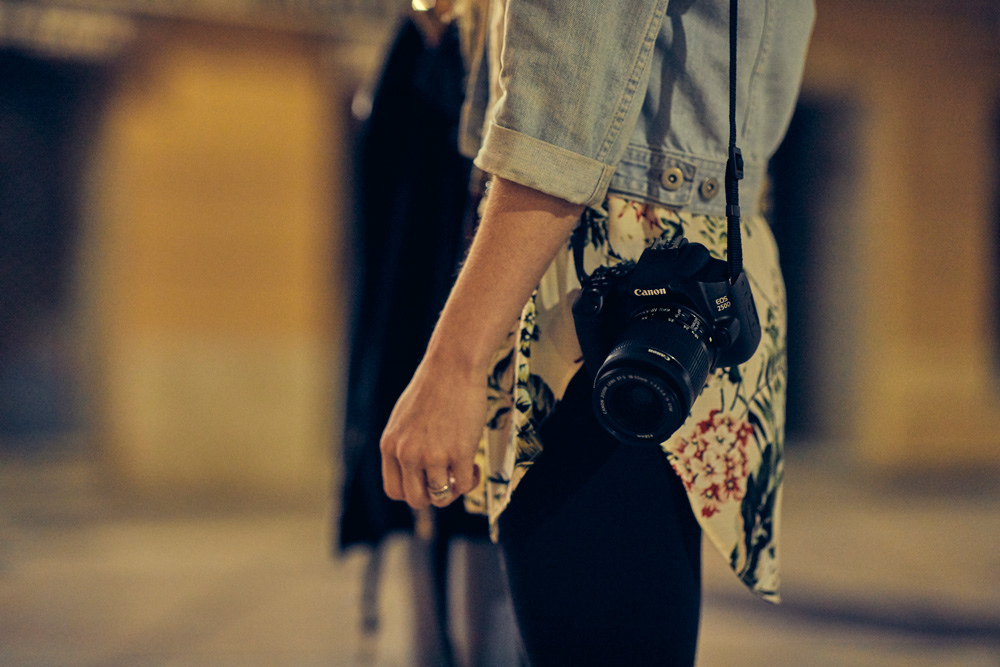 Зеркальный фотоаппарат Canon CANON EOS 250D Kit Black + EF-S 18-55 DC (уцененный)