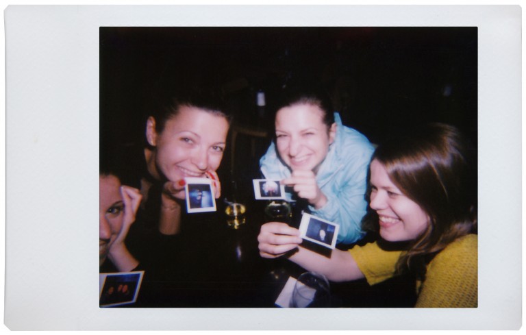 Фотоаппарат моментальной печати Lomography Lomo'Instant черный