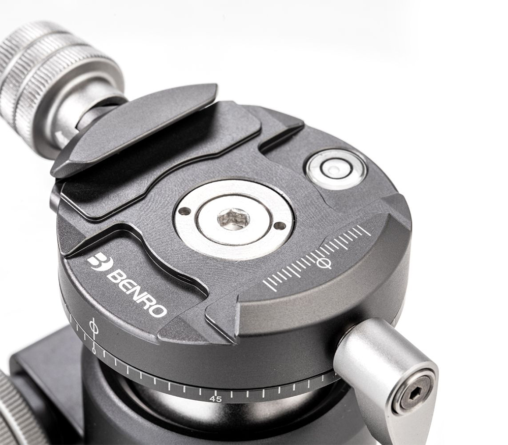 Штатив Benro Tortoise TTOR14C с головой GX25, цанговые замки, карбон