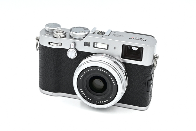 Компактный фотоаппарат Fujifilm X100F Silver (состояние 5-) (б/у)