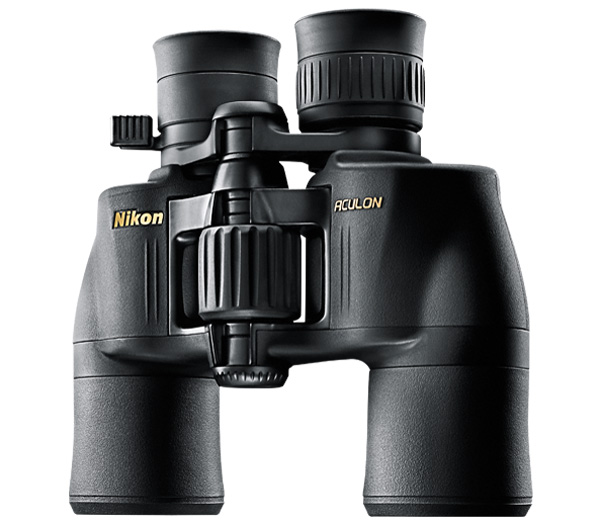 Бинокль Nikon Aculon A211 8-18x42