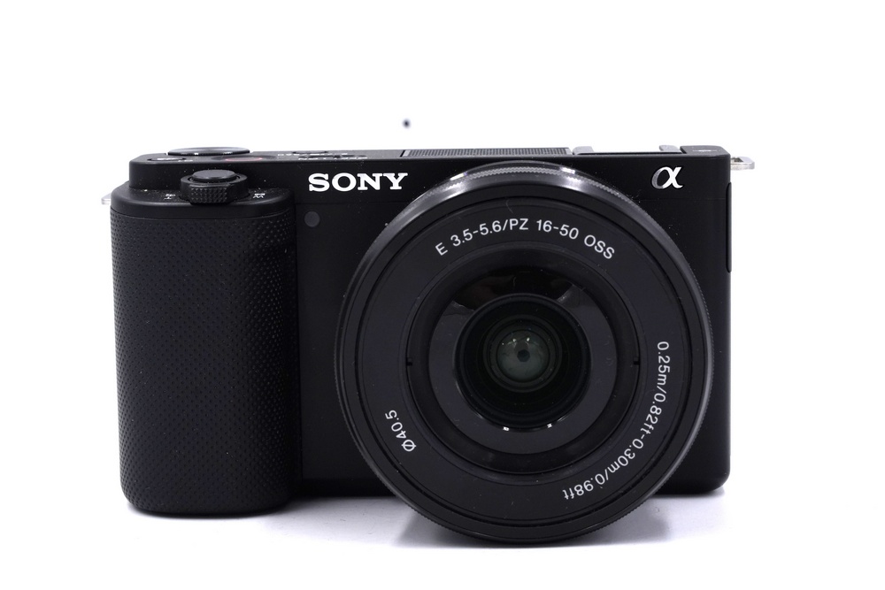 Беззеркальный фотоаппарат Sony ZV-E10 Kit Black 16-50mm (состояние 5) (б/у)