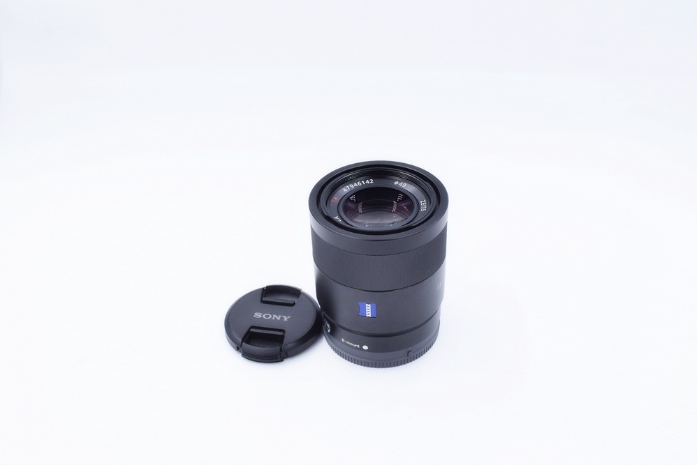 Объектив Sony Zeiss Sonnar T* FE 55mm f/1.8 ZA  (состояние 5) (б/у)