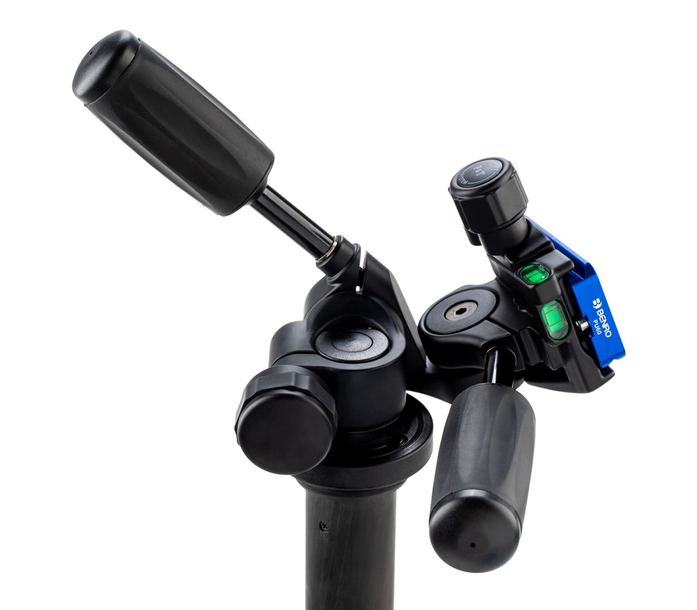 Штатив Benro Adventure TAD18AHD1A с 3D головой