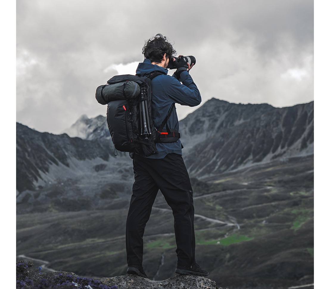 Рюкзак PGYTECH OnePro Flex 40L + Camera Insert M, цвет Space Black