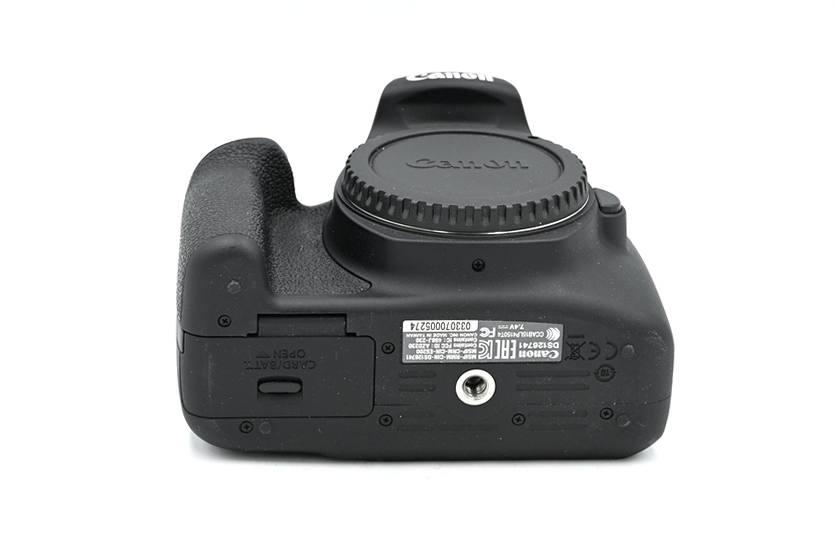 Зеркальный фотоаппарат Canon EOS 2000D Body (состояние 5) (б/у)