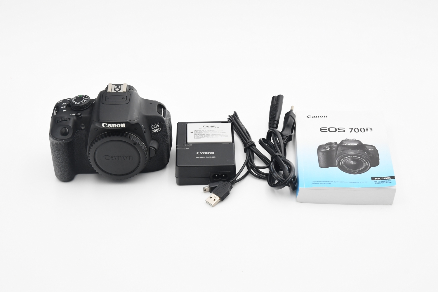 Зеркальный фотоаппарат Canon EOS 700D Body (состояние 4) (б/у)