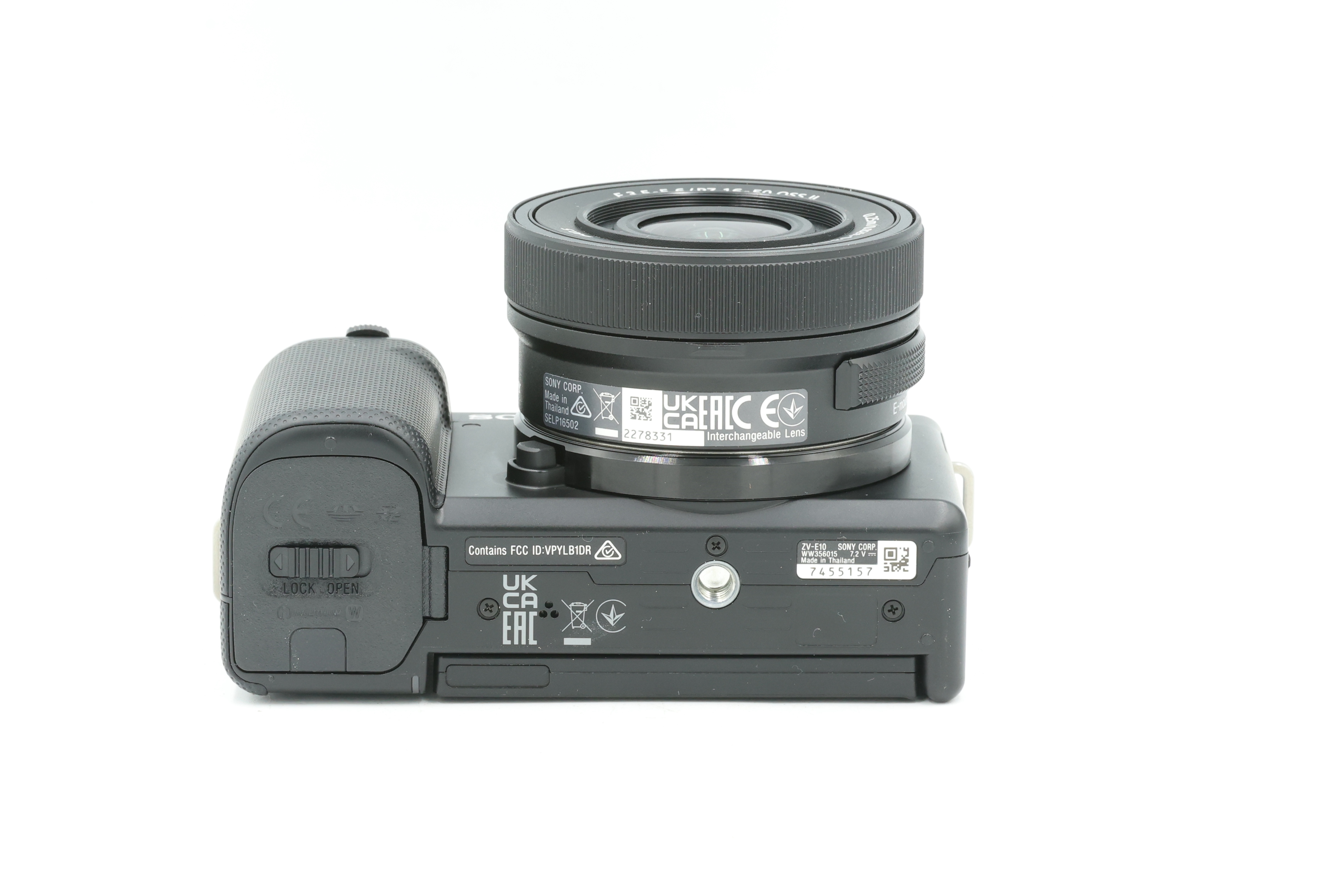 Беззеркальный фотоаппарат Sony ZV-E10 Kit E 16-50mm II, черный (состояние 5) (б/у)