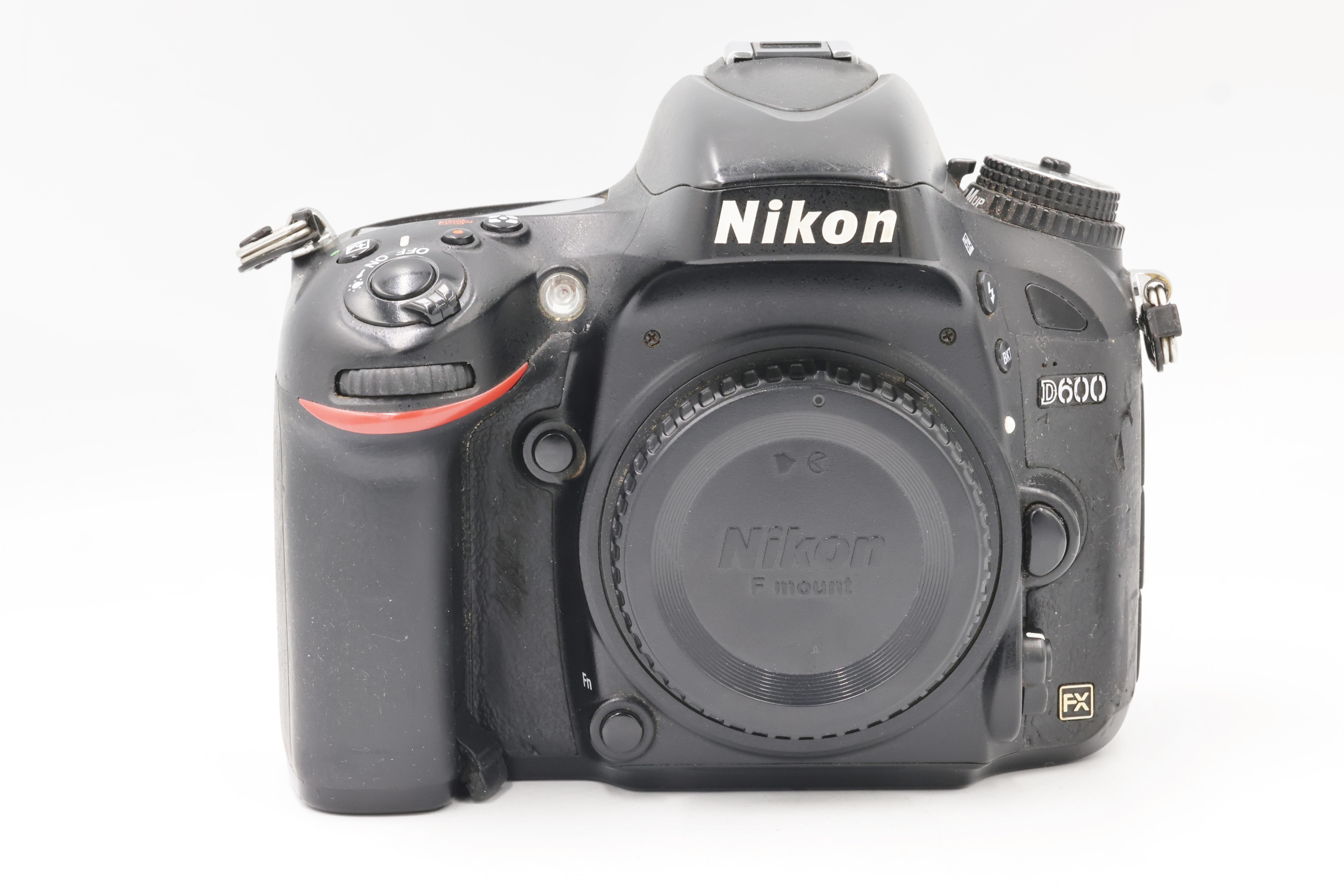 Зеркальный фотоаппарат Nikon D600 Body (состояние 4) (б/у)
