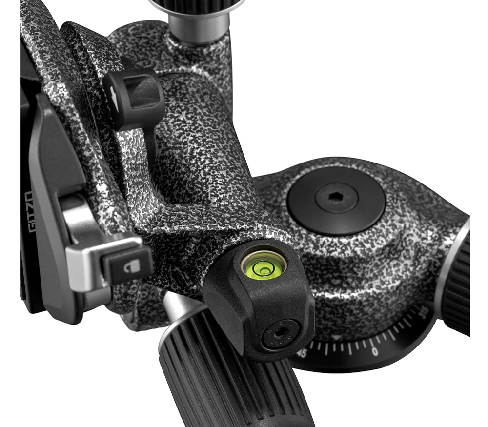Штатив Gitzo GK2542-F3W Mountaineer с 3D-головкой GHF3W