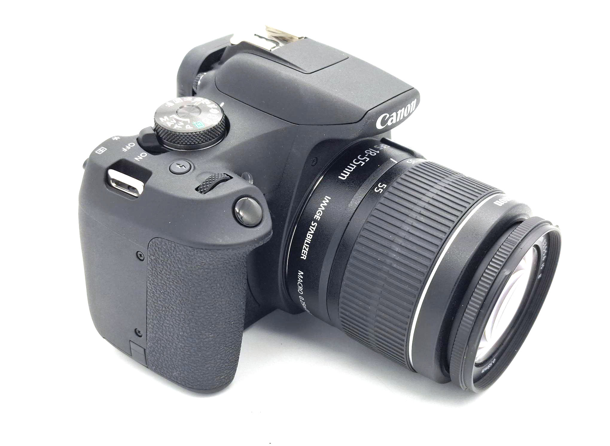 Зеркальный фотоаппарат Canon EOS 2000D Kit EF-S 18-55 IS II (состояние 5-) (б/у)