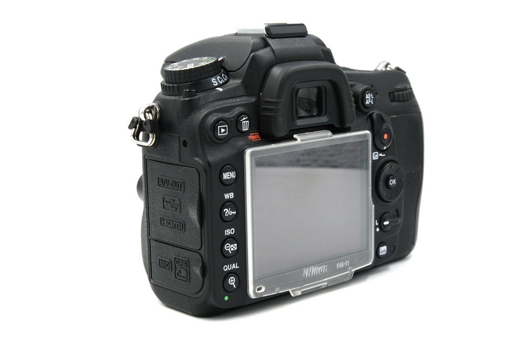 Зеркальный фотоаппарат Nikon D7000 Body (состояние 5) (б/у)