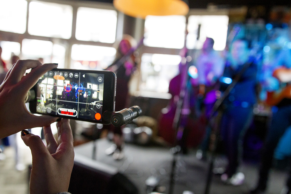 Микрофон RODE VideoMic Mе для мобильных устройств