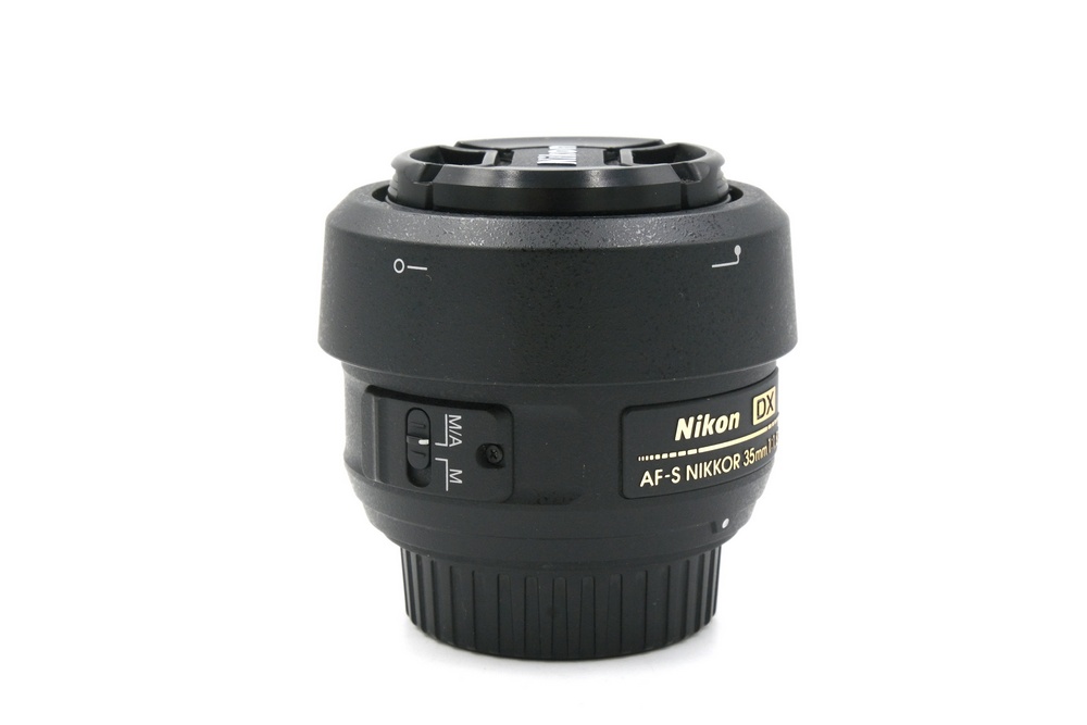 Объектив Nikon AF-S 35mm f/1.8G DX - с.н. 2909167 (состояние 5-) (б/у)