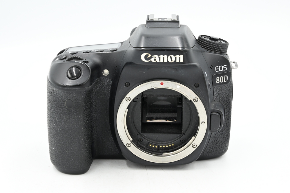 Зеркальный фотоаппарат Canon EOS 80D Body (состояние 4) (б/у)
