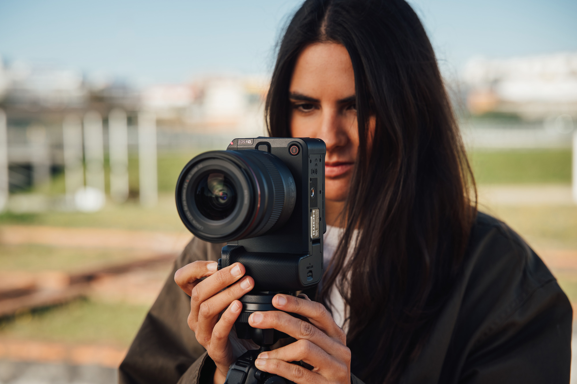 Беззеркальный фотоаппарат Canon EOS R6 V Body